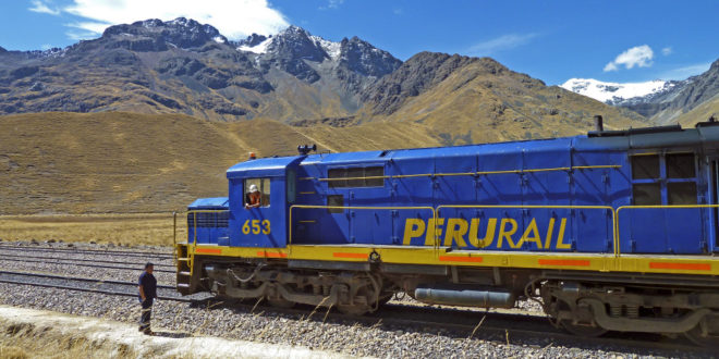 Mit Perurail zum La Raya Pass in Peru